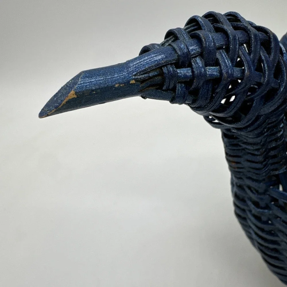 Vintage‎ Blue Duck Bird Wicker Basket with handle 13.5